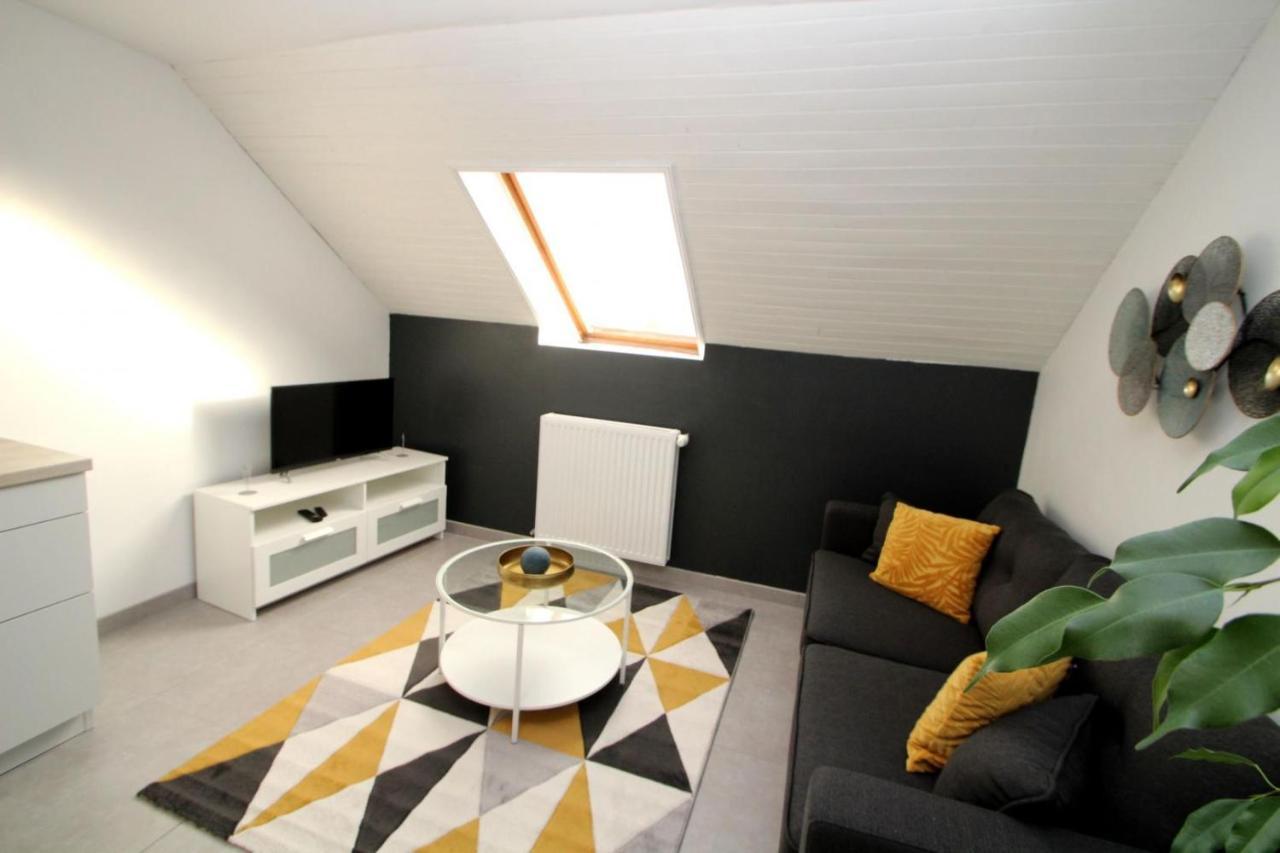 Maison L'Aiguille - 2 Appartements, 5 Chambres Et Table D'Hotes Au Pied De La Montagne A La Station De Laye ภายนอก รูปภาพ